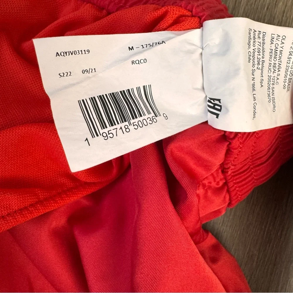 Quiksilver Red Swim Trunks Men’s Medium Board Shorts Lined Inseam: 7”